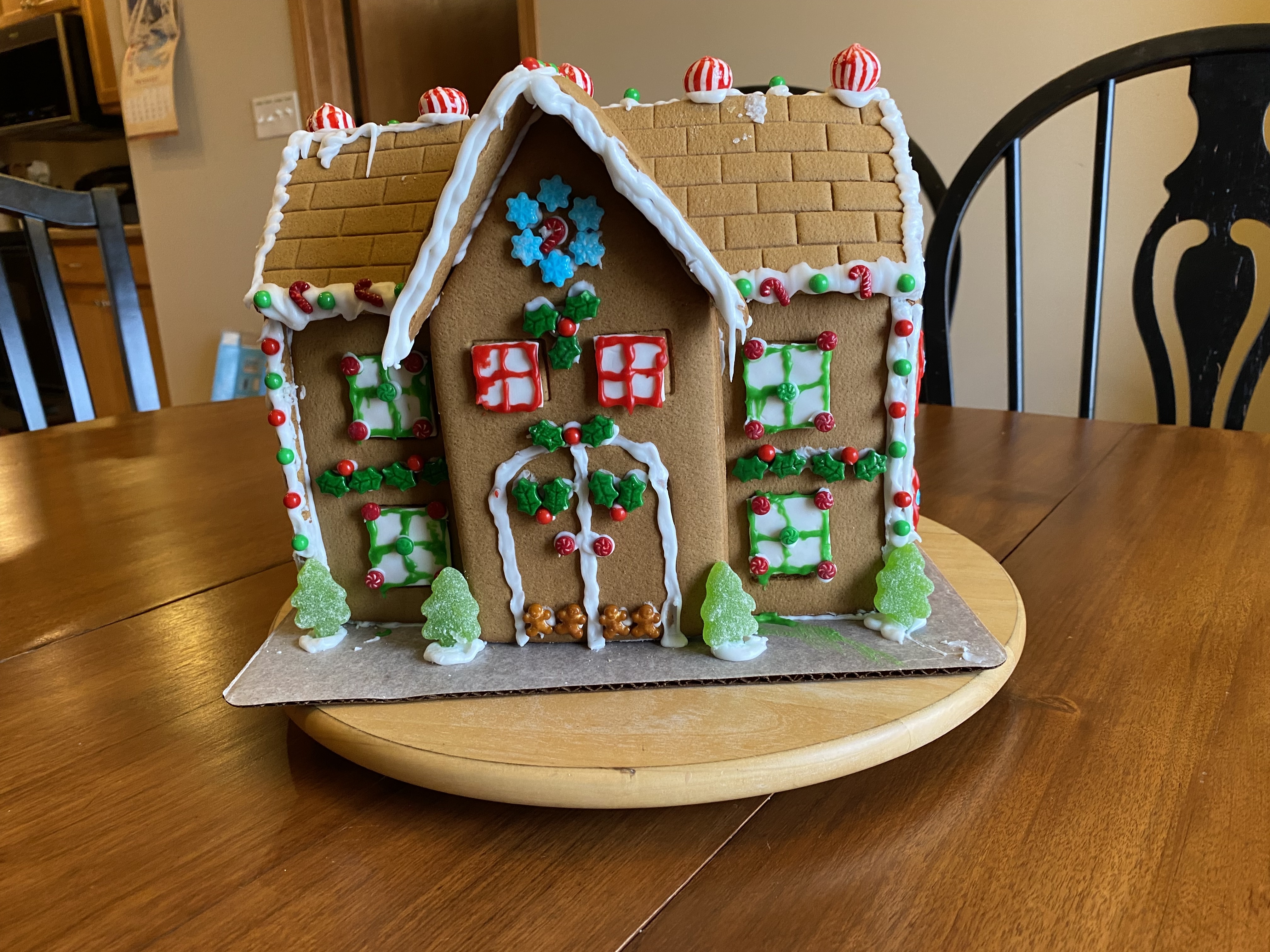 Renee's Mansion Gingerbread House all decorated