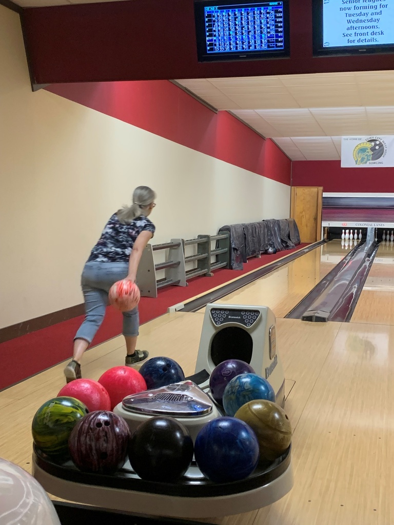 Renee bowling